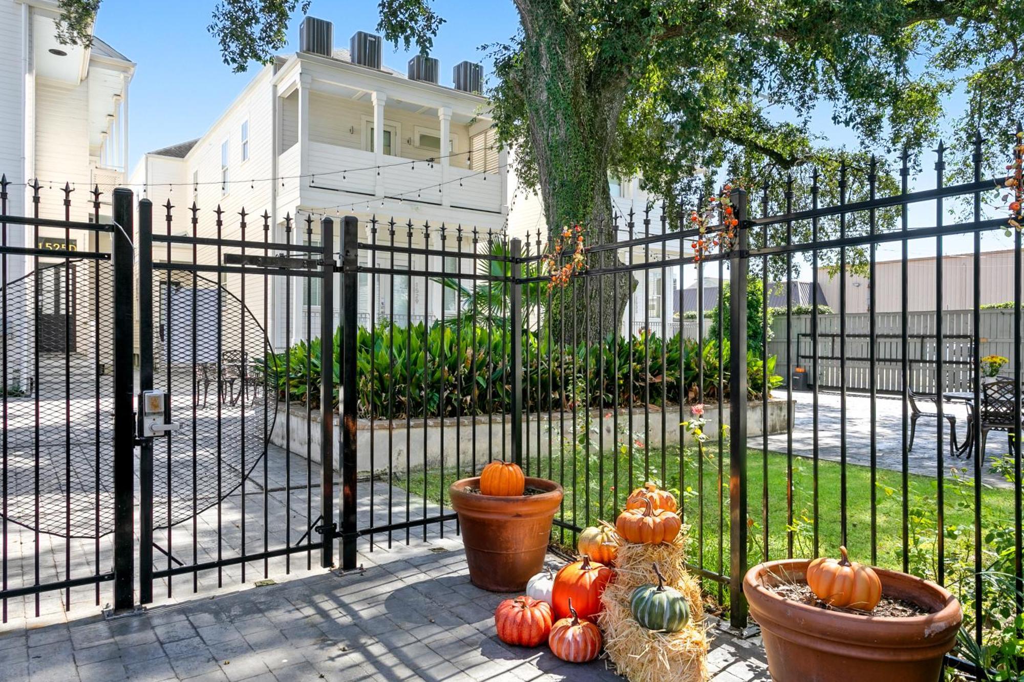 ניו אורלינס 3Br Cottage On Carondelet By Hosteeva מראה חיצוני תמונה