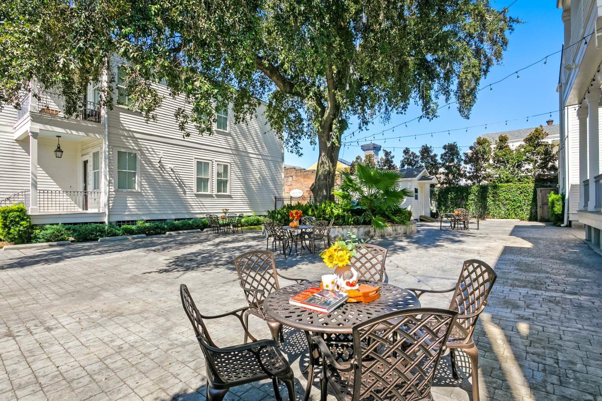 ניו אורלינס 3Br Cottage On Carondelet By Hosteeva מראה חיצוני תמונה